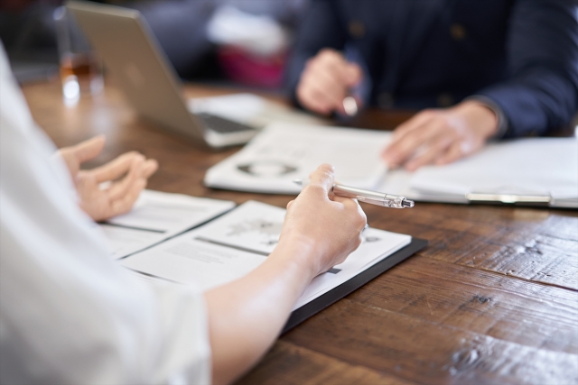 現役動画ディレクターが解説！動画制作の流れ・工程、一般的なスケジュール【初めての依頼向け】